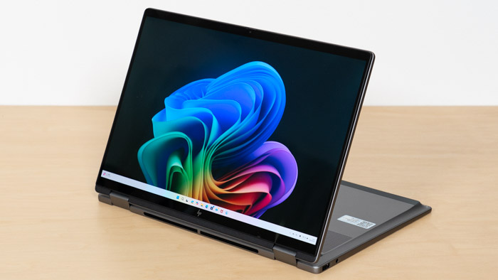 レノボ IdeaPad Pro 5i Gen 9 14型の写真