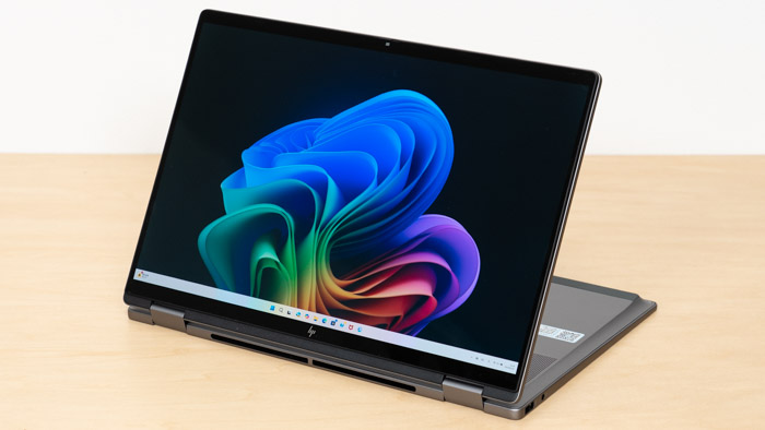 レノボ IdeaPad Pro 5i Gen 9 14型の写真