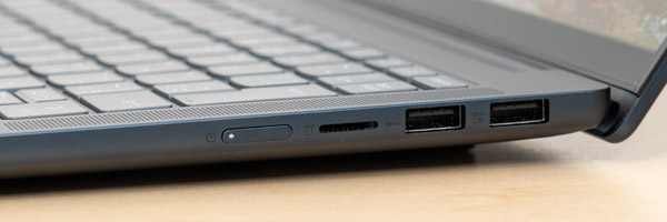 IdeaPad Slim 5i Gen 10 (14型 Intel)の側面の写真