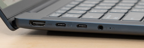 IdeaPad Slim 5i Gen 10 (14型 Intel)の側面の写真その2